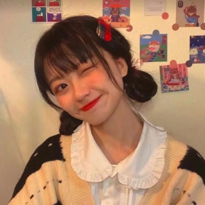 卡通男女电筒404错误页面动画